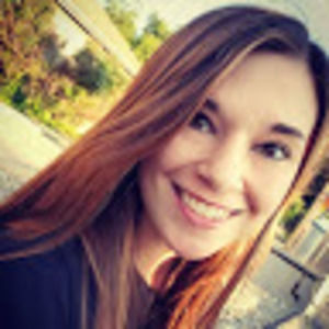 Meet your Posher, Alicia